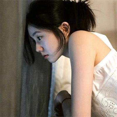 黄桷树下的孩子们